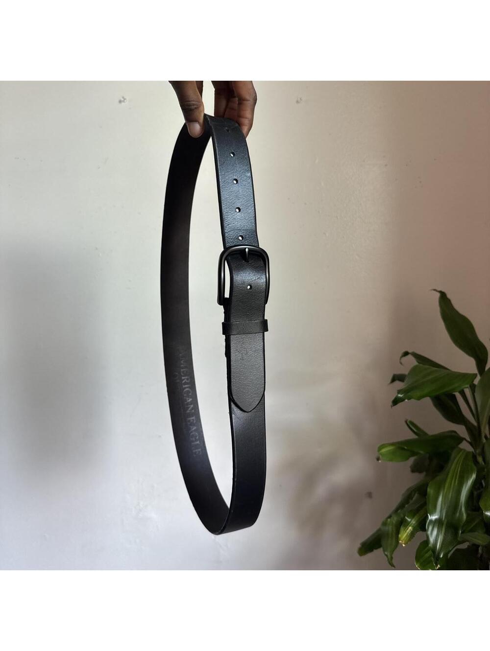 Vintage unisex American Eagle minimalist matte Black Genuine Leather Belt M-L